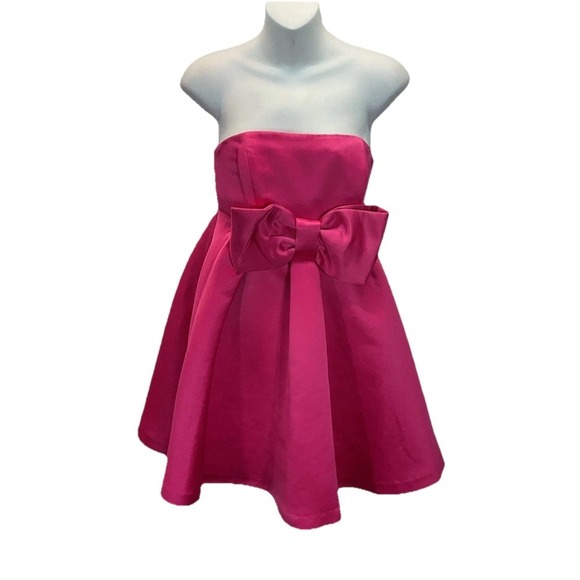 Betsey Johnson Dresses & Skirts - NEW Betsey Johnson Pink Strapless‎ Party Prom HOCO Dress Size 2 Satin Bow flirty